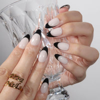 Thumbnail for F05 - Black Swan